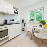 Eg Links Naehe Salzburg *